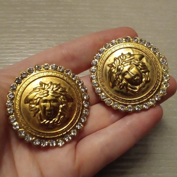 Gianni VERSACE JUMBO Vintage Crystal 💎✨ Clip-On Earrings - Picture 3 of 15
